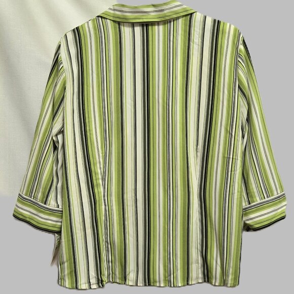 Como Woman Striped Button-Up, Blouse/Top Size 2X - Picture 3 of 3